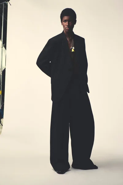 Look 37